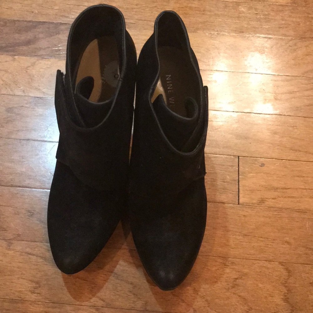 Nine West Platform booties